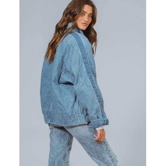 NWT ✨ Free People dolman quilted denim jacket $198 - Picture 4 of 7